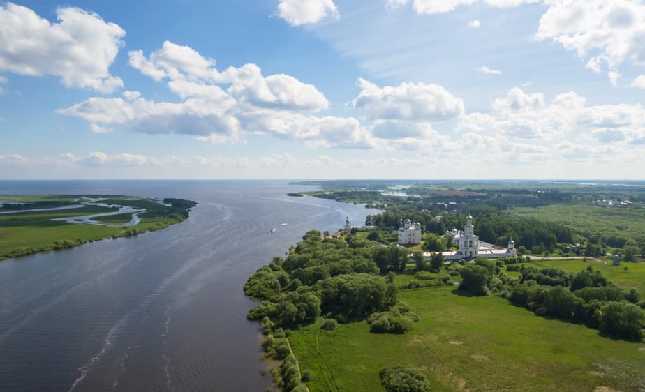 Тур «Повесть временных лет» от компании «Стиф» знакомит с Великим Новгородом, Старой Руссой и Валдаем